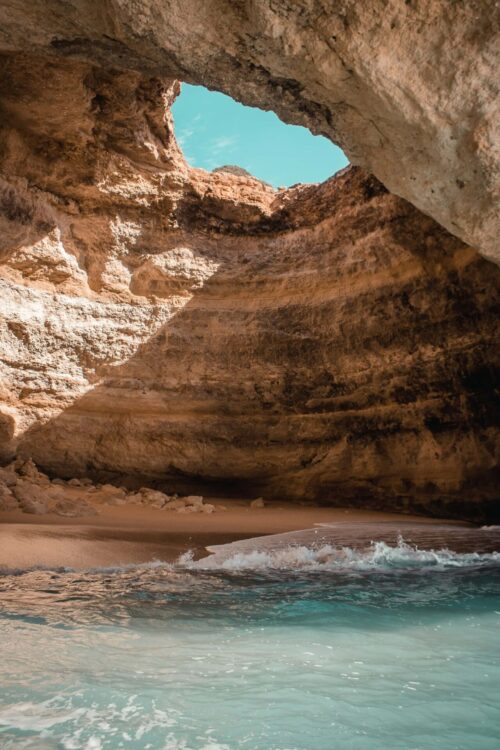algarve wins world's best beach destination @Pexels Stephane Hurbe